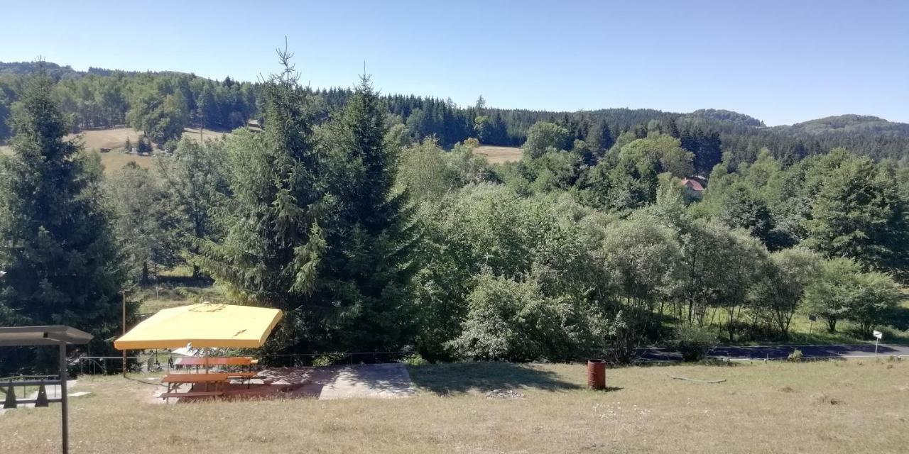 Olivin Kytlice Hiker Huts Hotel Exterior foto